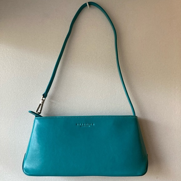 Kenneth Cole Reaction Handbags - Teal Mini Bag 💕